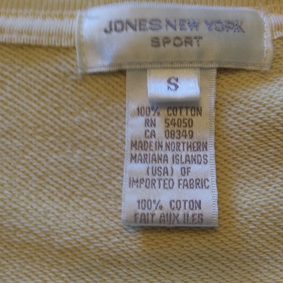 Jones New York Sport soft yellow sweatshirt size S - Picture 3 of 3